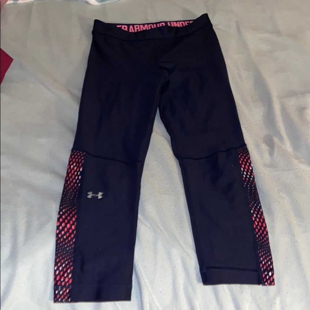 Under Armour capri leggings, GREAT CONDITION